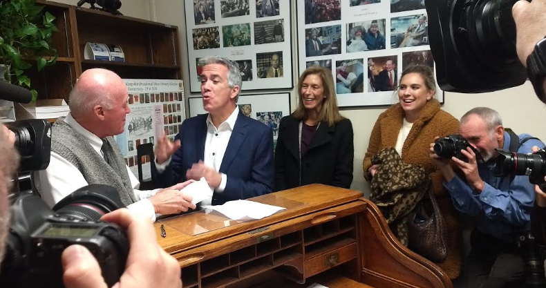 Walsh urges GOP voters to 'be brave'